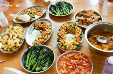 首批“粤菜师傅”彩虹计划餐饮店在江门开业