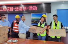 鮀启迎亚青 仁心战酷暑——“四步走”化酷暑 添动力 施工现场有力量