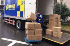 在一起电视里剧里最吸睛的配色：那一抹特殊的”蓝”