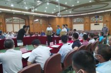 中建四局石丰路保障房项目荣获“先进工地”称号
