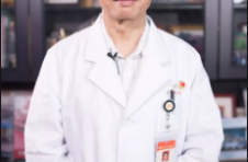 钟南山院士来到广医一院和师生们一起庆祝第36个教师节