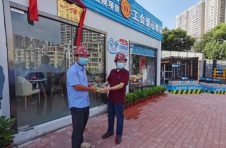 中建四局六公司“三个统一”拒绝“舌尖上的浪费”