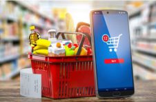 就地过年如何愉快“买买买”？电商企业有望“不打烊”