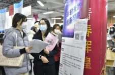 多所名校公布毕业生薪酬水平：社会对高学历人才需求热度不减