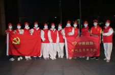 “精诚”志愿服务筑牢防疫防线