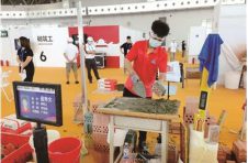 省乡村振兴技能大赛上，广州获9金2银3铜