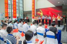 大亚湾税务：学好党史必修课 争当税务排头兵