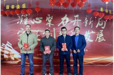 双喜临门|双蚁药业王波董事长和机修班组获来宾市总工会通报表扬
