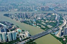 广东常住与户籍人口“双过亿”背后：人口结构悄然生变，加速迈向“工程师红利”时代