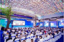 广州市花都区科技型企业新目眼镜推出激光防护眼镜 ——以技术创新引领视觉安全新高度