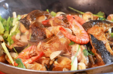 瓜甜肉香，棚下常鲜——广东《今日岭南》栏目走进佛山冬瓜棚饭店