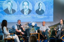 强强联手共筑健康 中健大牧与天地畅通战略合作签约暨挂牌仪式在京举行